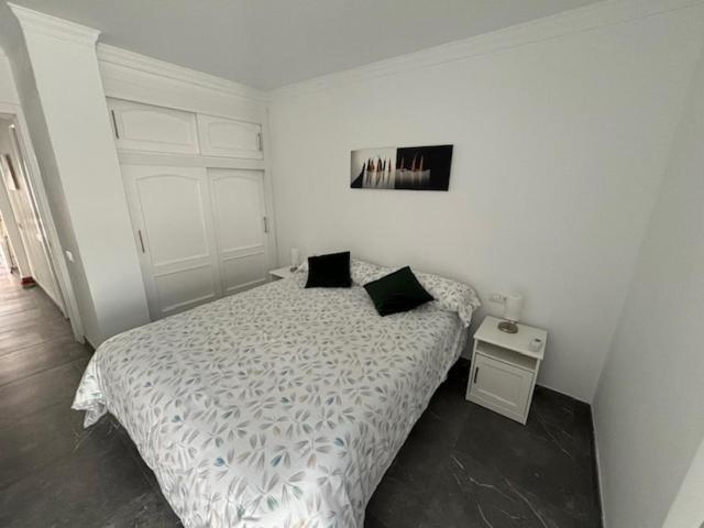 Apartamentos La Caracola El Medano Ла-Марета Экстерьер фото