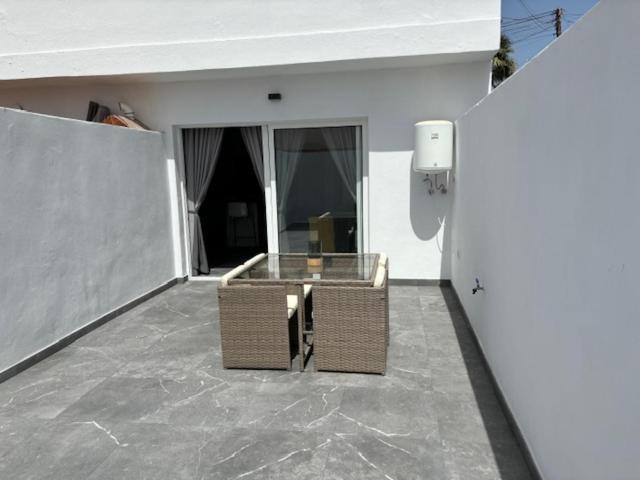 Apartamentos La Caracola El Medano Ла-Марета Экстерьер фото