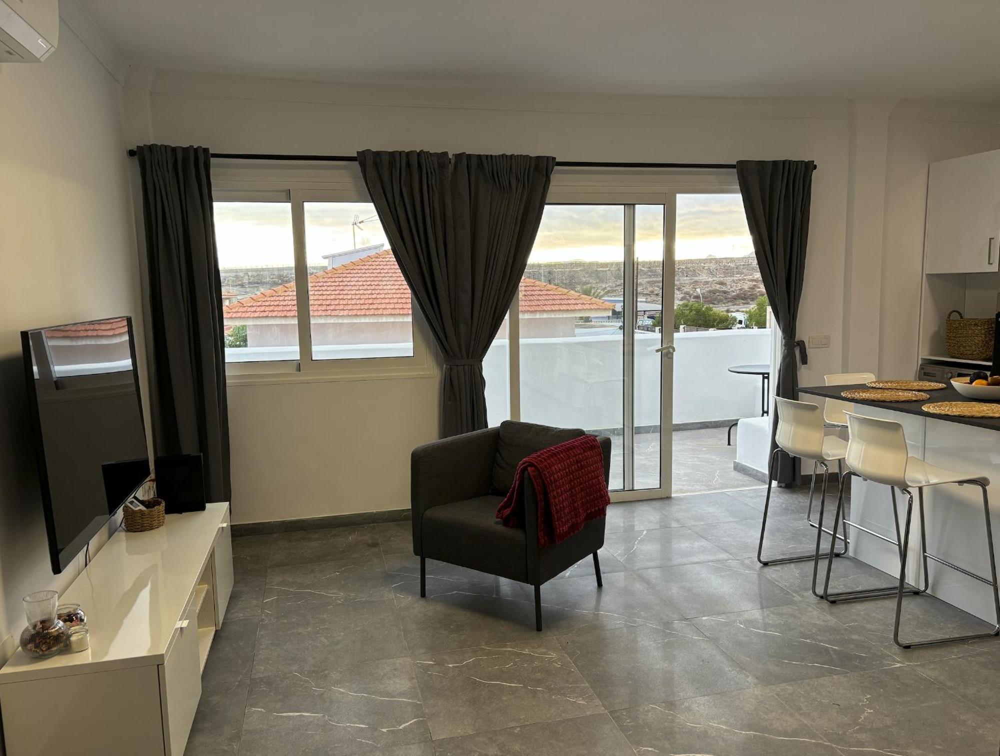 Apartamentos La Caracola El Medano Ла-Марета Экстерьер фото